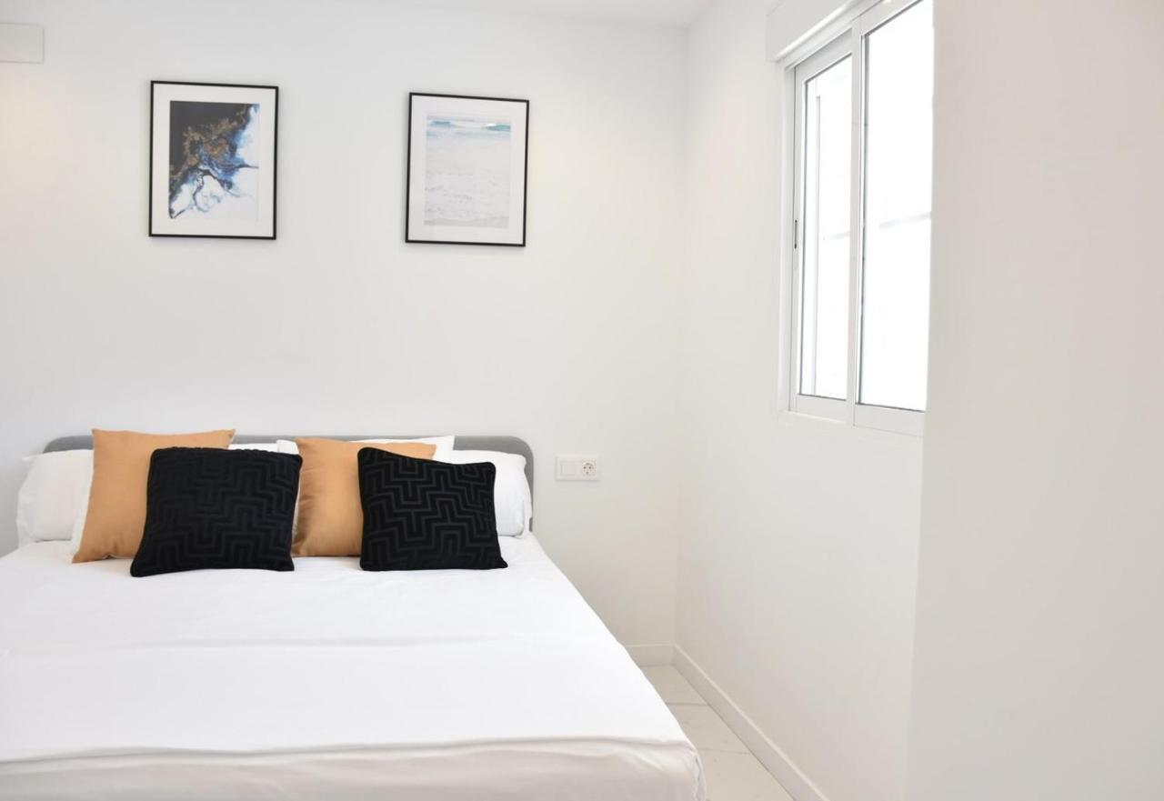 Apartmán Myflats Deluxe Seafront Arenales del Sol Exteriér fotografie